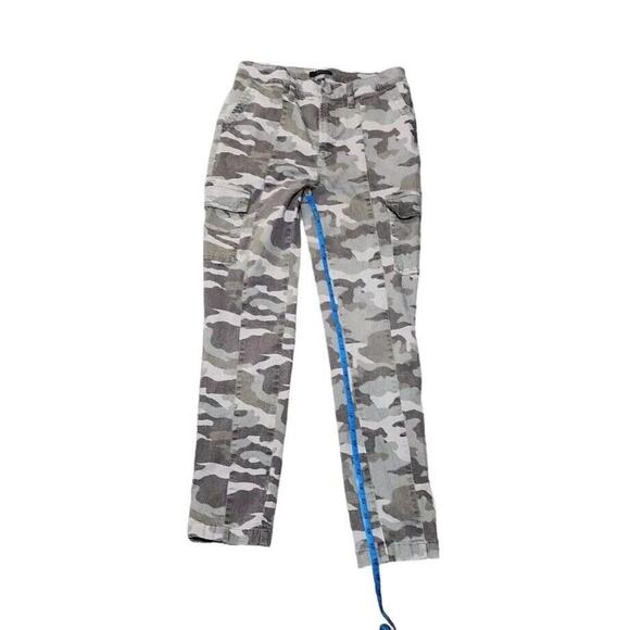 J Crew Pants Women's 28T Green Camo Green Straight Cargo Cropped - Picture 3 of 9
